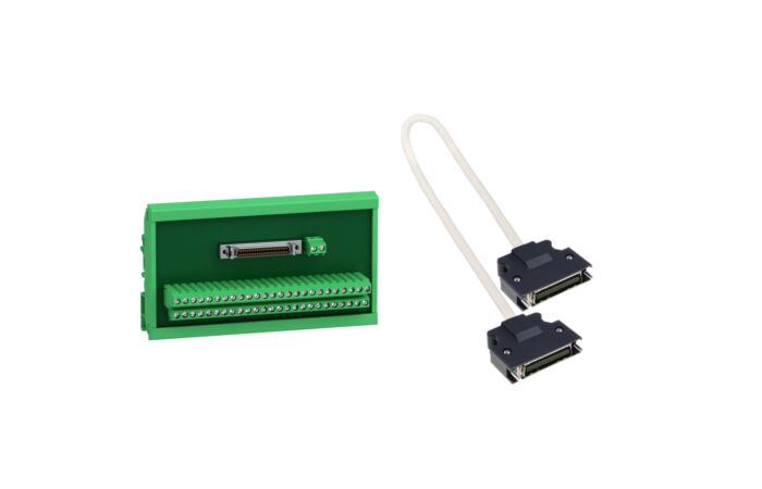 SCHNEIDER LXM28 IO terminal block module with 0.5m