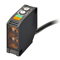 OMRON Snímač E3JK7149A fotoelektrický, hranaté tělo, infračervená LED , difuzní, 2,5m, PNP, L-ON/D-ON volitelně, kabel 2m